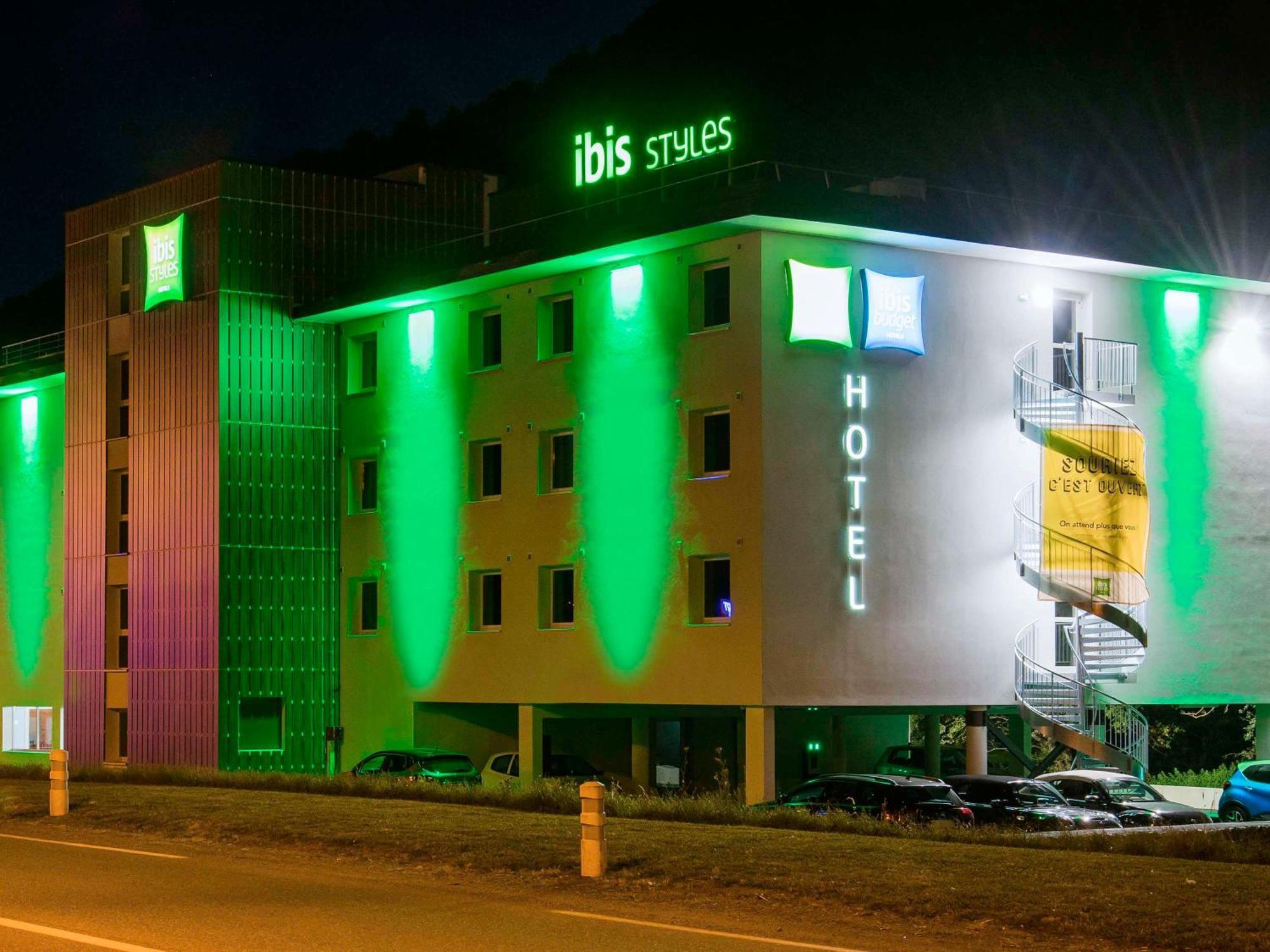 Ibis Styles Sallanches Pays Du Mont-Blanc Exterior foto